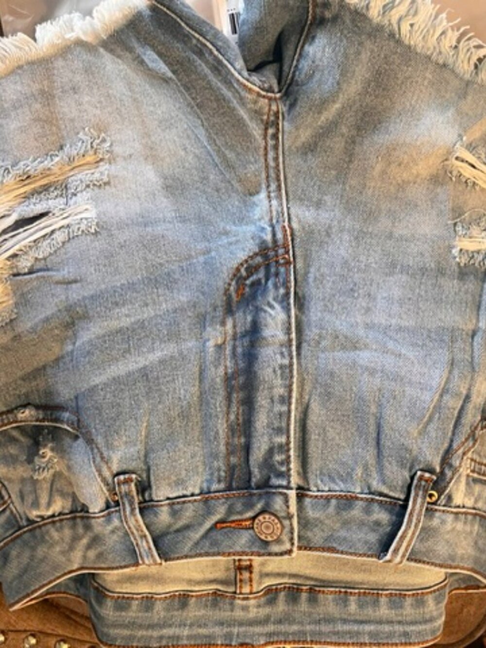 5 POCKET DISTRESSED SHORTS L